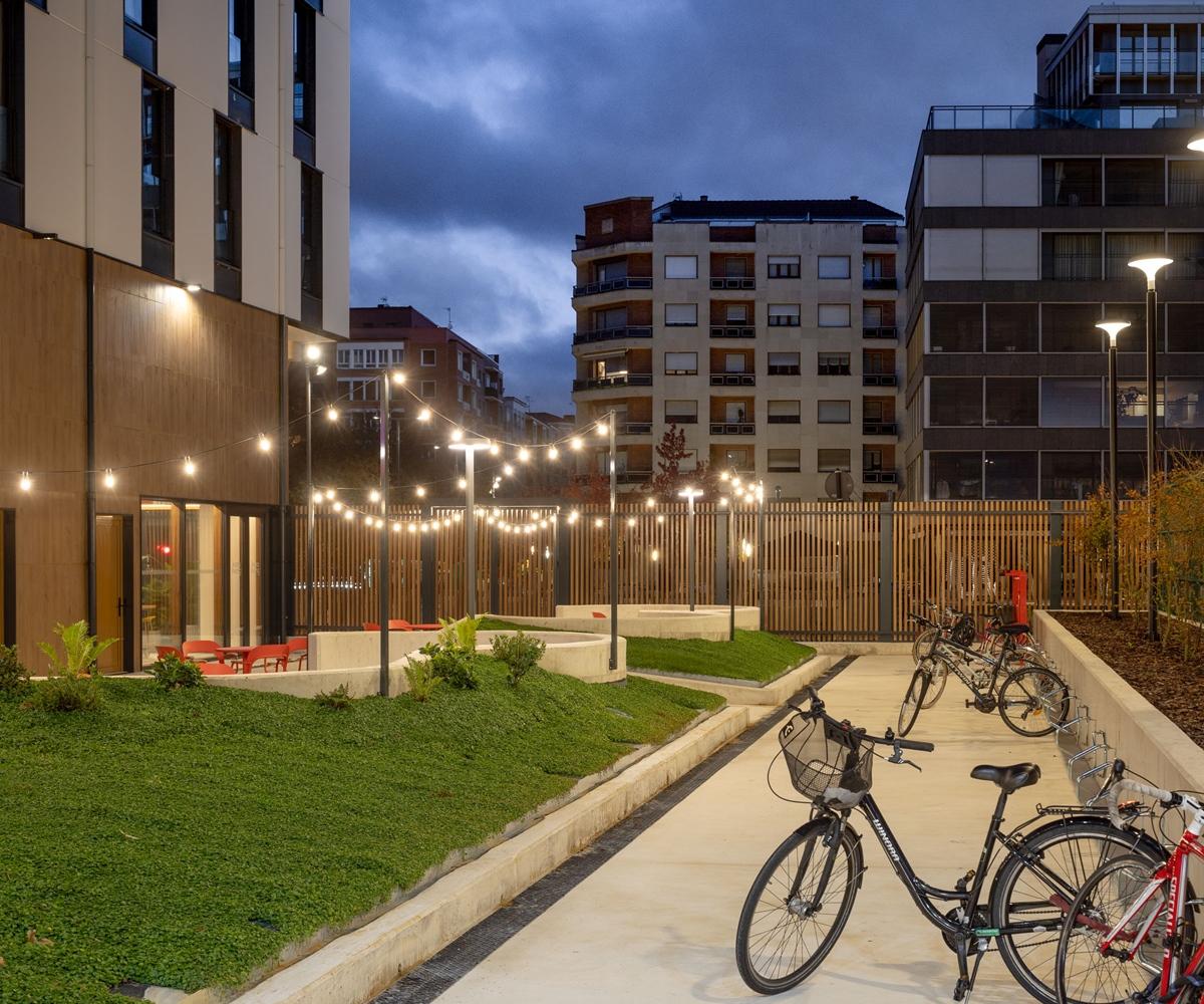Kora Green City - Aparthotel Passivhaus Віторія-Гастейс Екстер'єр фото